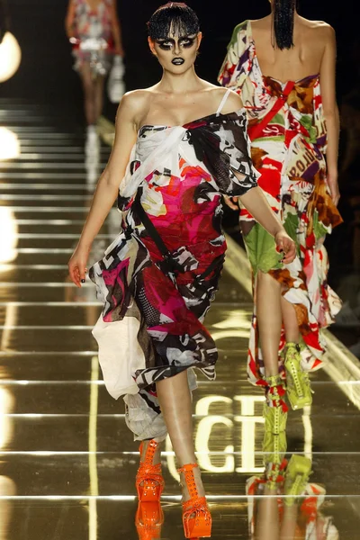 Look 33